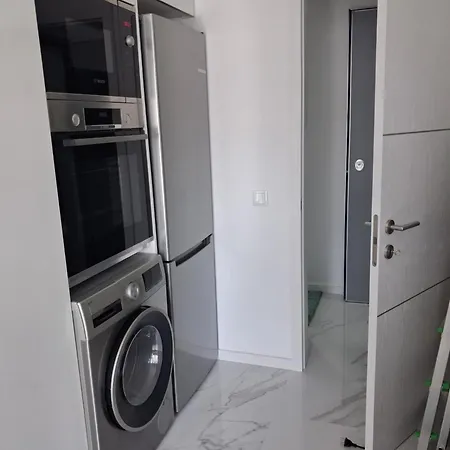 Апартаменты Bella Vista 1 *